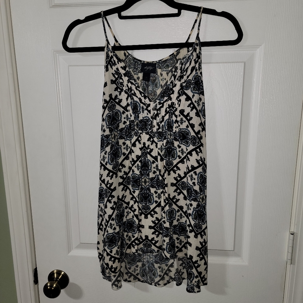 Patterned Top